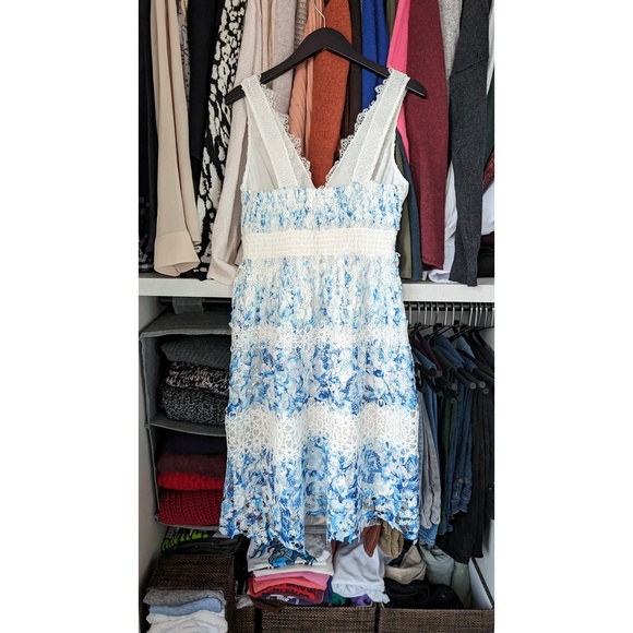 NWT Elie Tahari Floral Lace Applique Dress XS - Picture 2 of 4